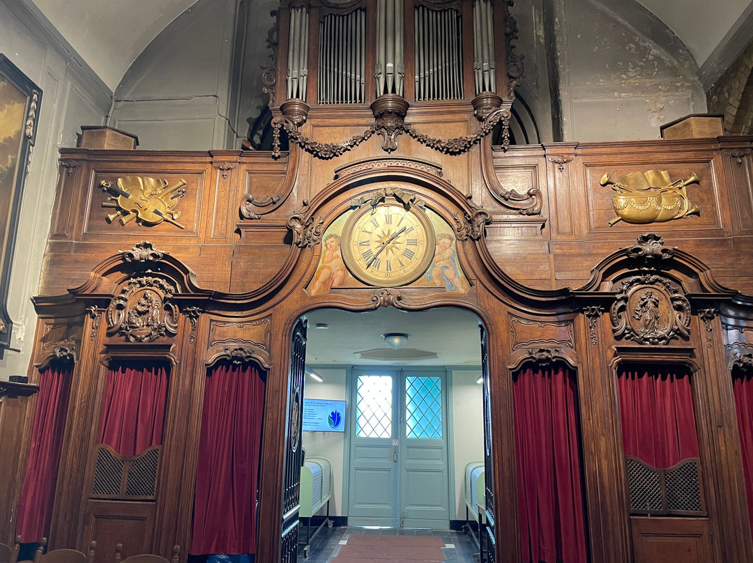 Onze-Lieve-Vrouw-ter-Duinenkerk-奥斯坦德必去景点