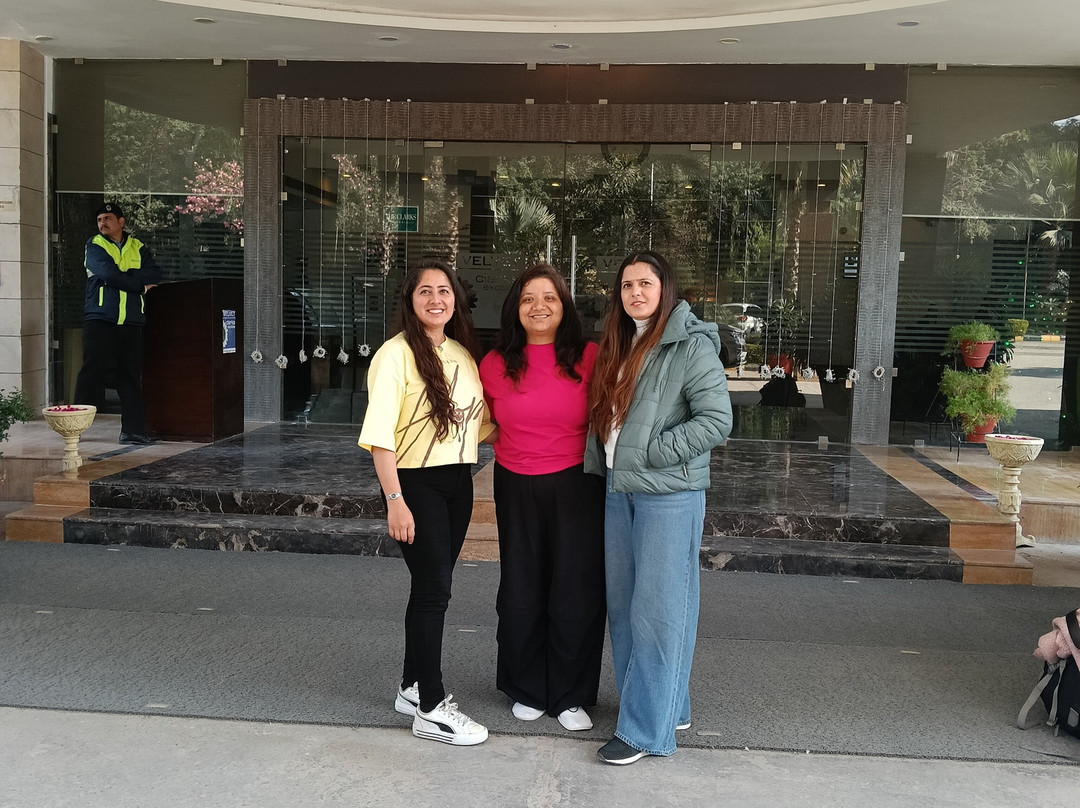 Velvet Clarks Exotica主图