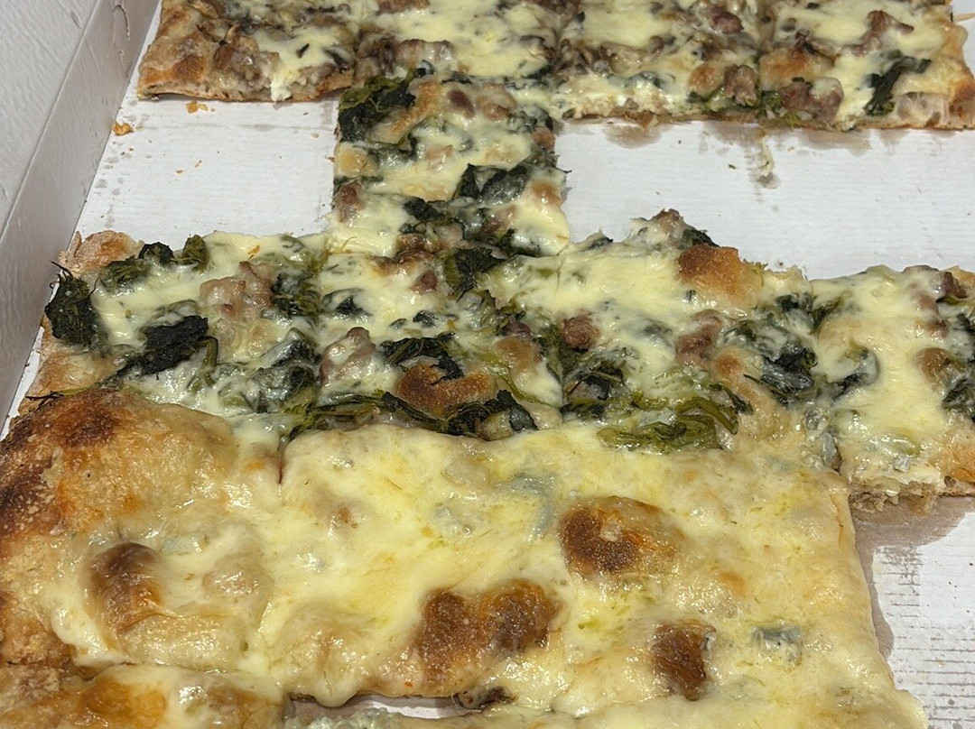 Crunch Pizza Al Taglio