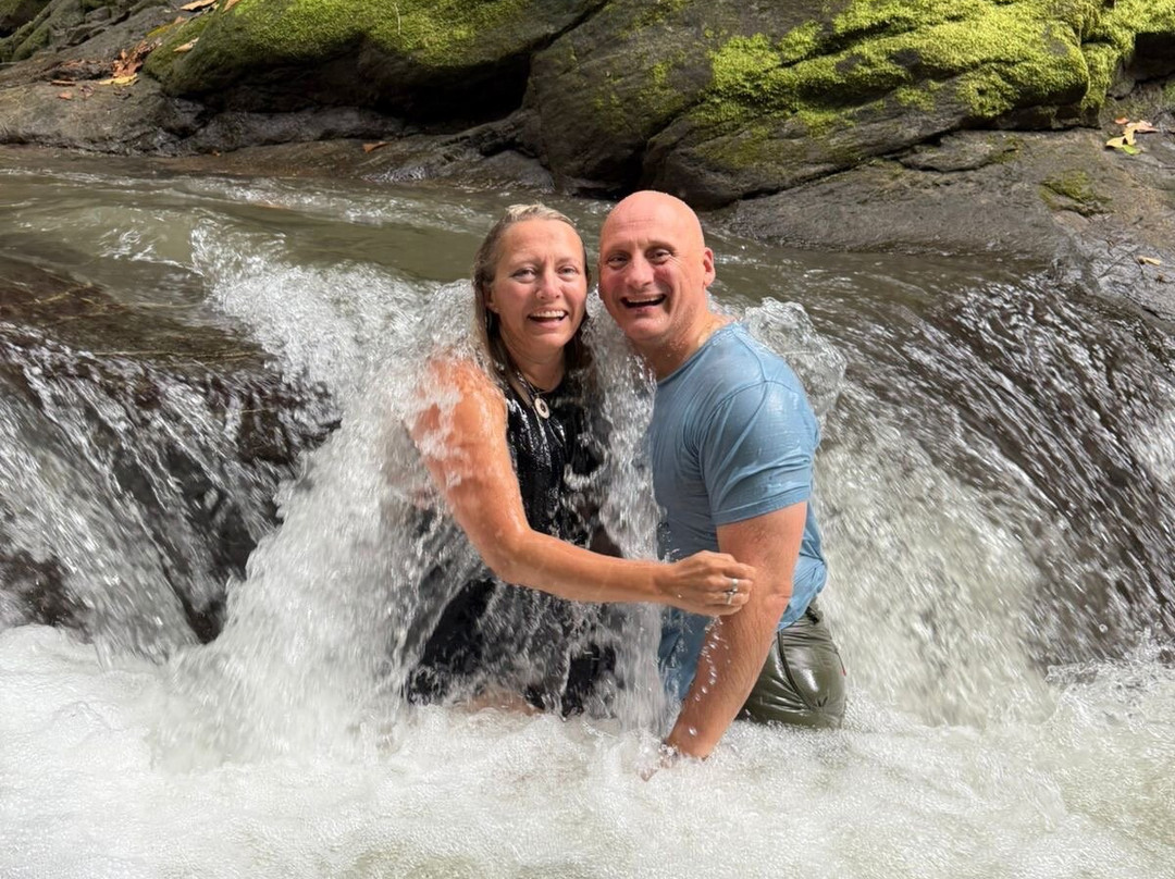 Tropical Waterfalls Tour-哥斯达黎加安东尼奥国家公园必去景点