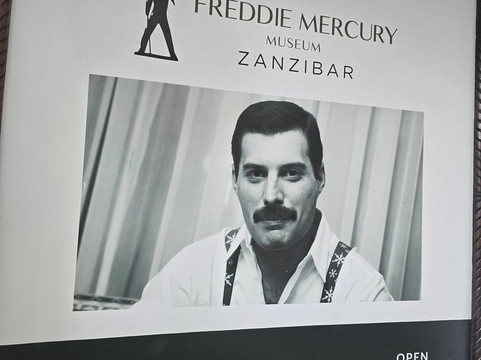 Kasmira Zanzi Tours-桑给巴尔岛必去景点