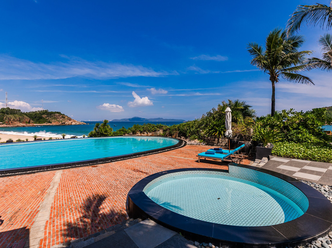 归仁安纳塔拉别墅度假酒店主图