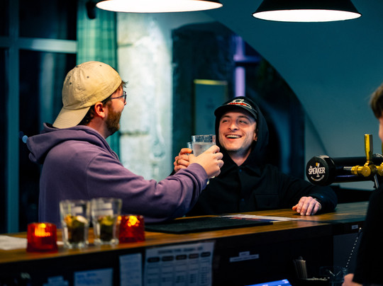 Le Speaker - Bar & Comedy Club-里昂必去景点