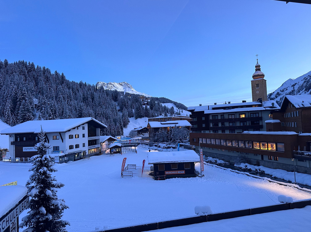 蒙萨本狩猎小屋酒店主图
