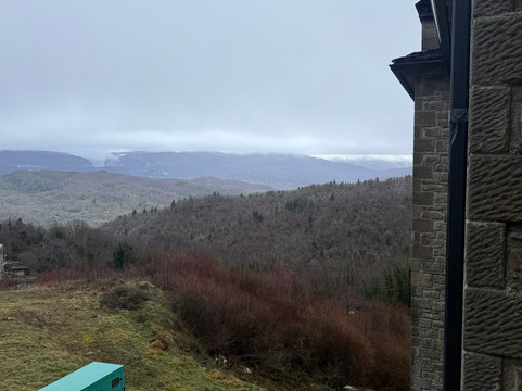 雅典娜酒店主图