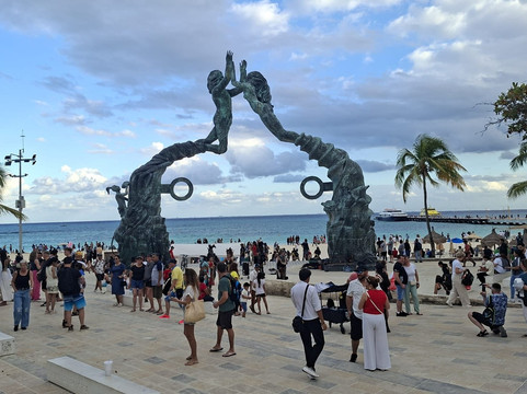 Pitea Viaggi-Sant'Ilario d'Enza必去景点