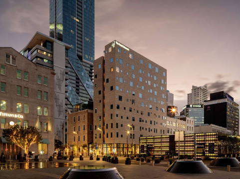 布里托玛特酒店主图