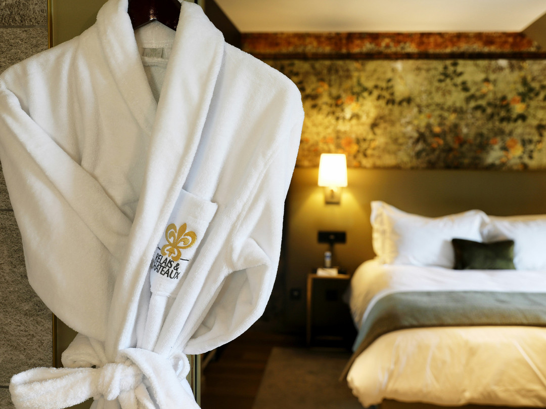 吉米内城堡酒店