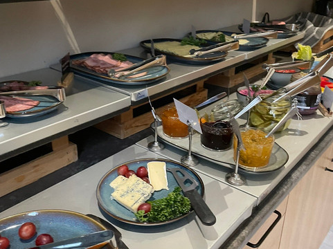 斯特兰德酒店主图