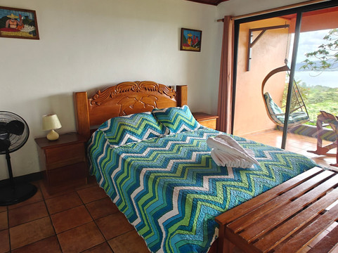 忘忧草民宿主图