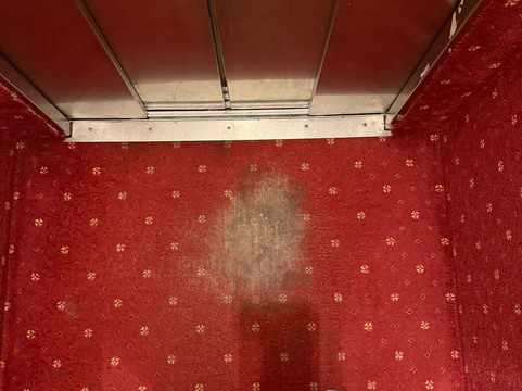 阿尔维酒店主图