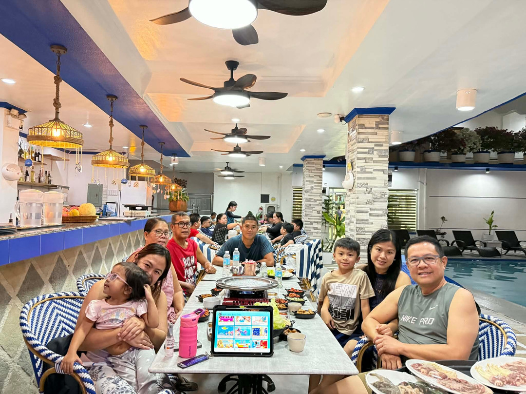 Santiago Cove Hotel and Restaurant主图