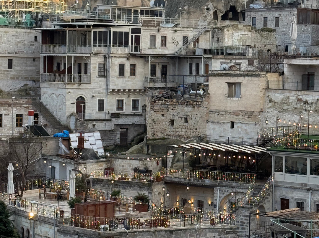 艾登利洞穴酒店主图