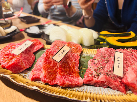 神戸ビーフ焼肉 お加虎三宮店