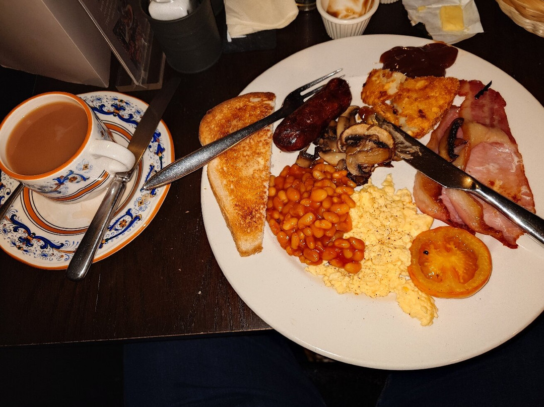 王之首旅馆主图