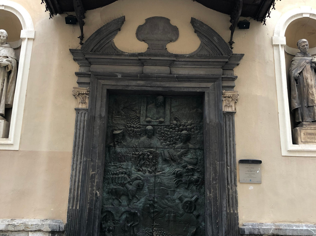 圣尼古拉斯大教堂（Stolnica Sv. Nikolaja）-卢布尔雅那必去景点