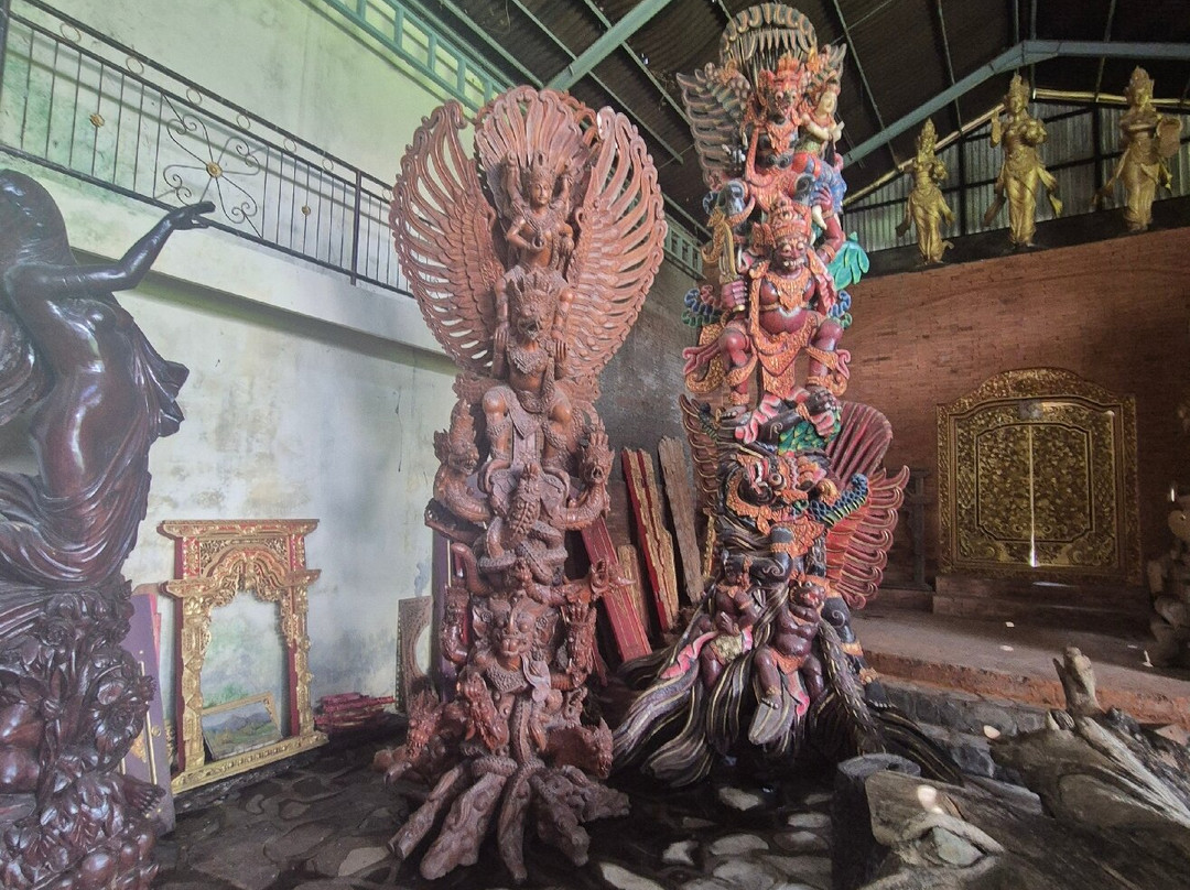 Gallery Ada Garuda-德格拉朗必去景点