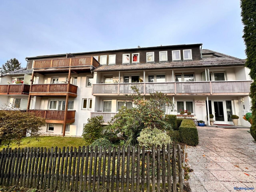 Pension zum Lowen, Parkplatz, Wlan, Zentral