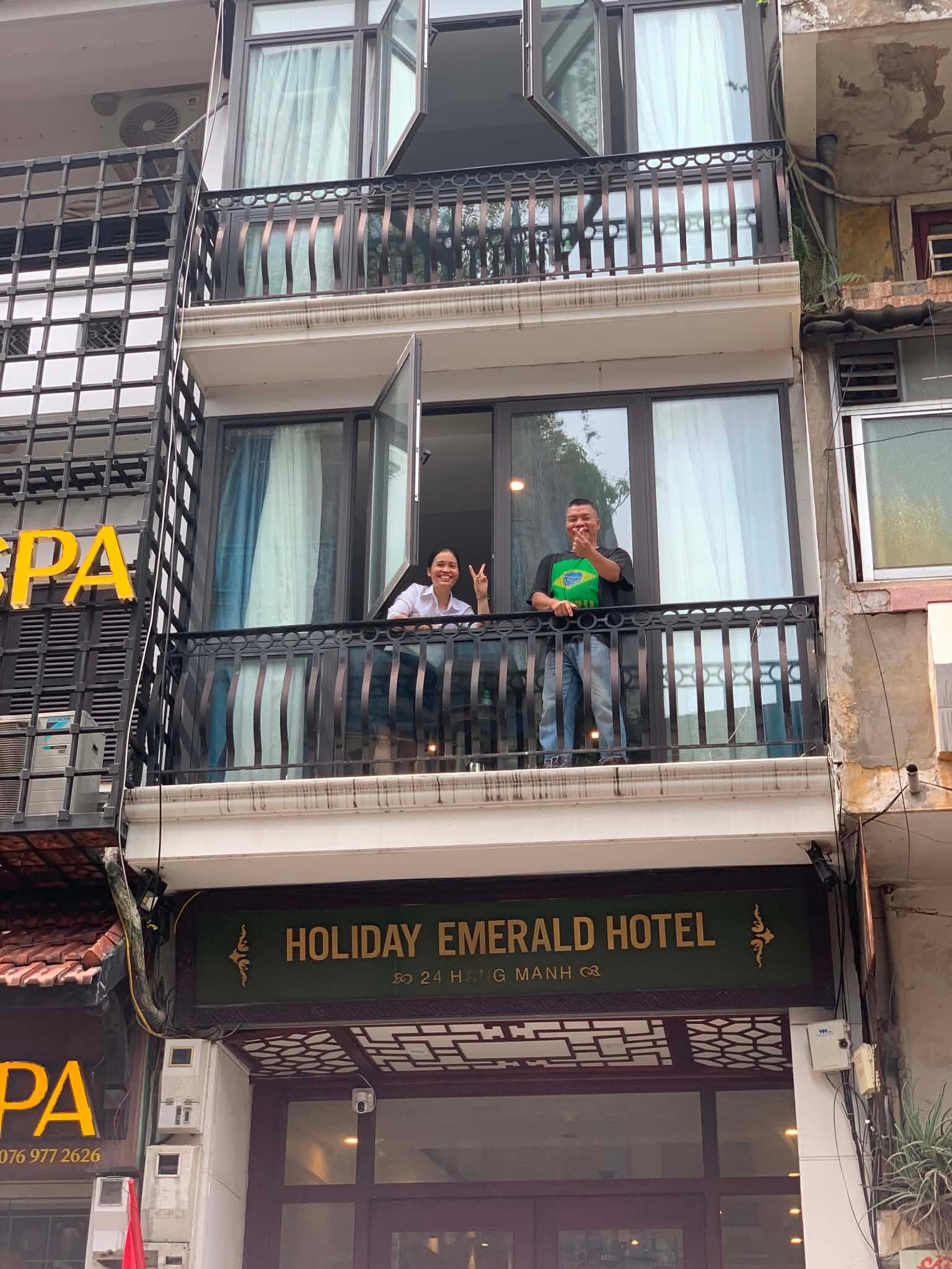 假日翡翠酒店-旅行者