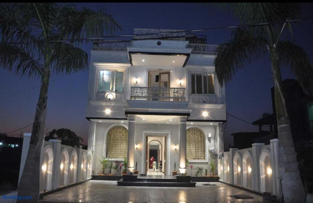 Ali Asgar Guest House