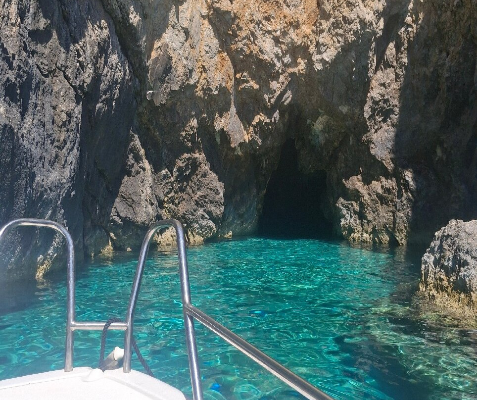 Laganas Boat Rentals-扎金索斯州必去景点