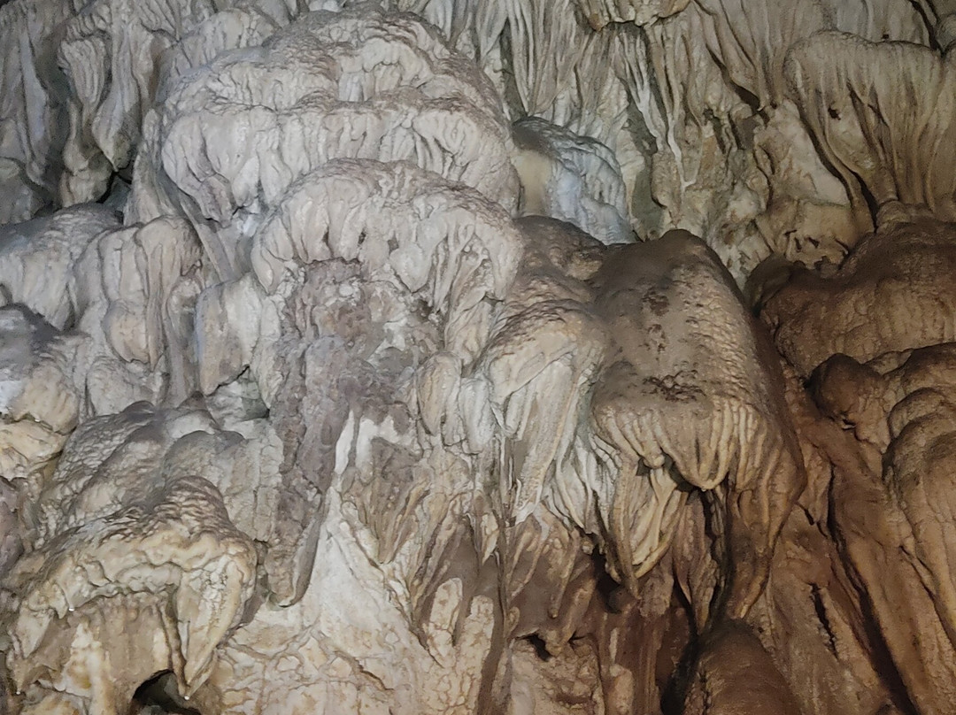 Grotte Dell'Arco-Bellegra必去景点