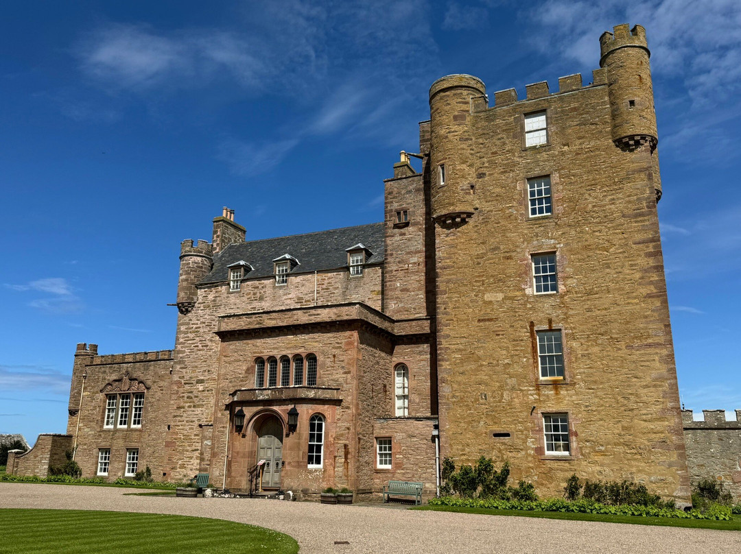 The Castle & Gardens of Mey-Thurso必去景点