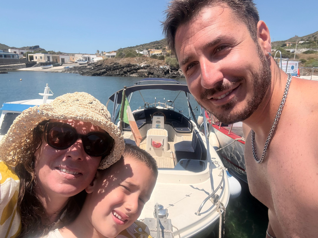 Barone Rosso - Escursioni e Gite in Barca