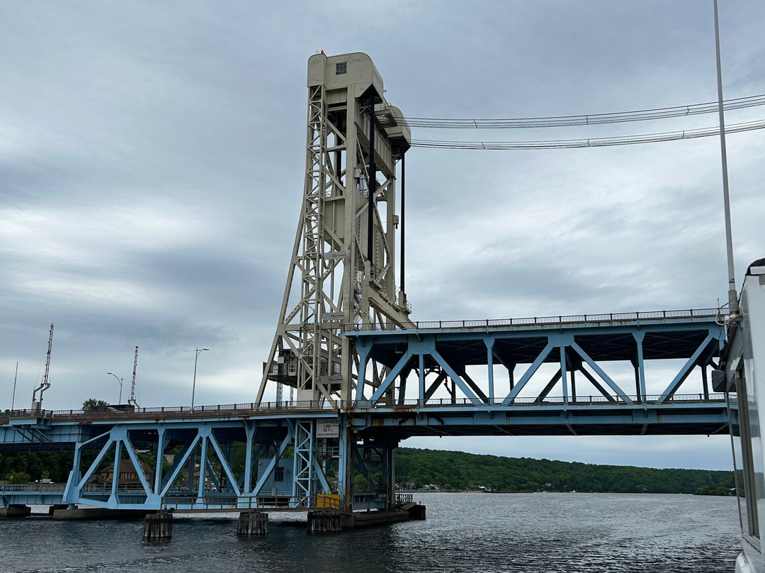 Keweenaw Boat Tours-霍顿必去景点