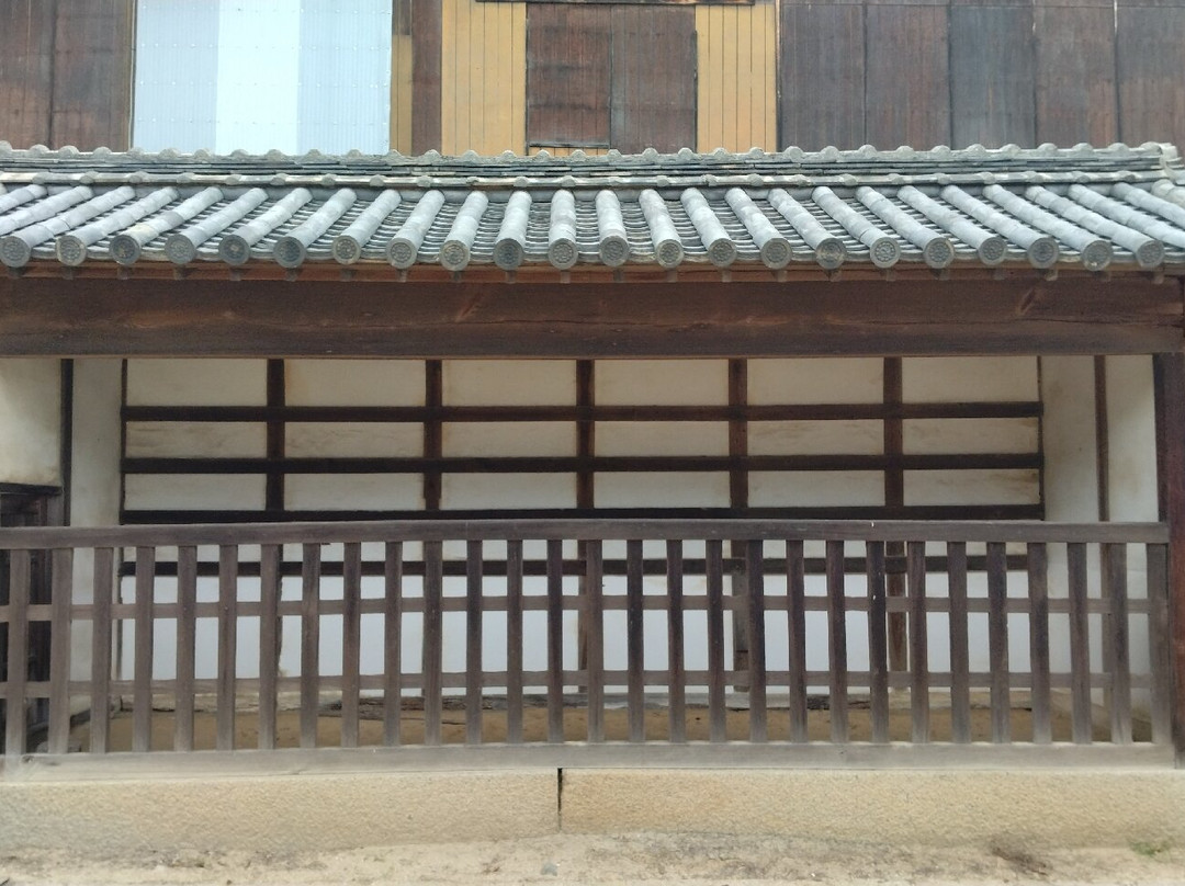 Kogarasu Shrine-丸龟市必去景点
