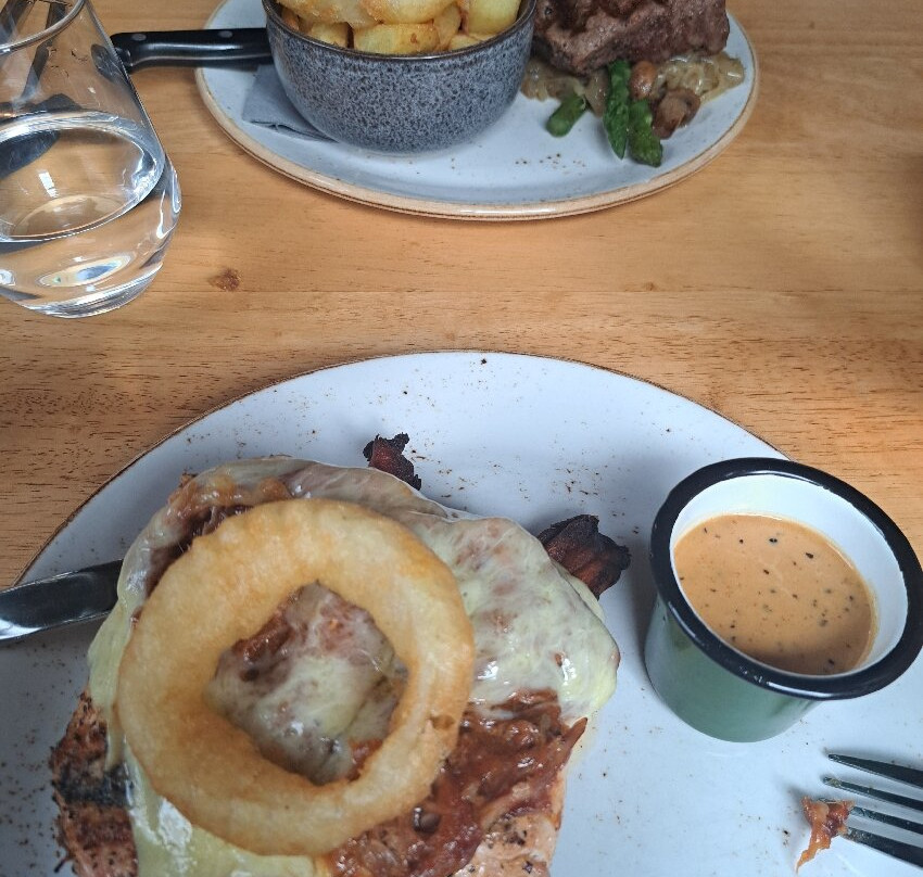 RockSalt Kitchen & Bar