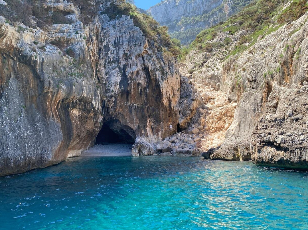 Karmar noleggio gommoni-Marina di Orosei必去景点