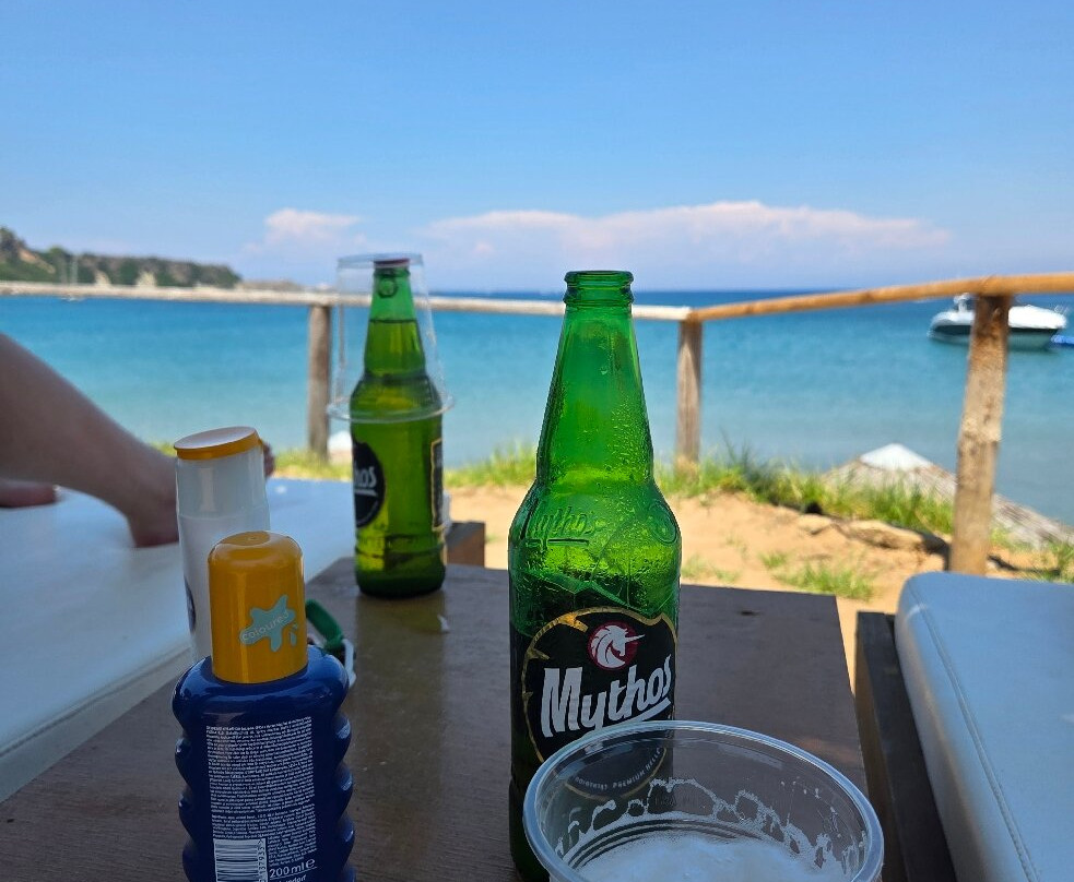 Porto Roma Beach-瓦西里科斯必去景点