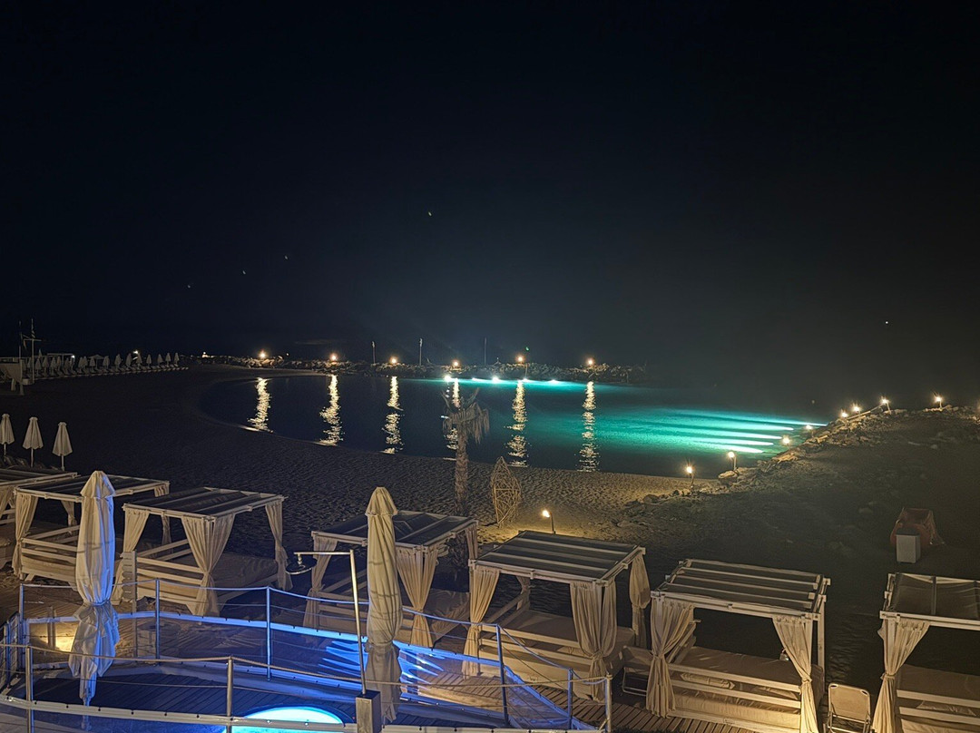 克诺索斯海滩平房套房水疗度假村主图