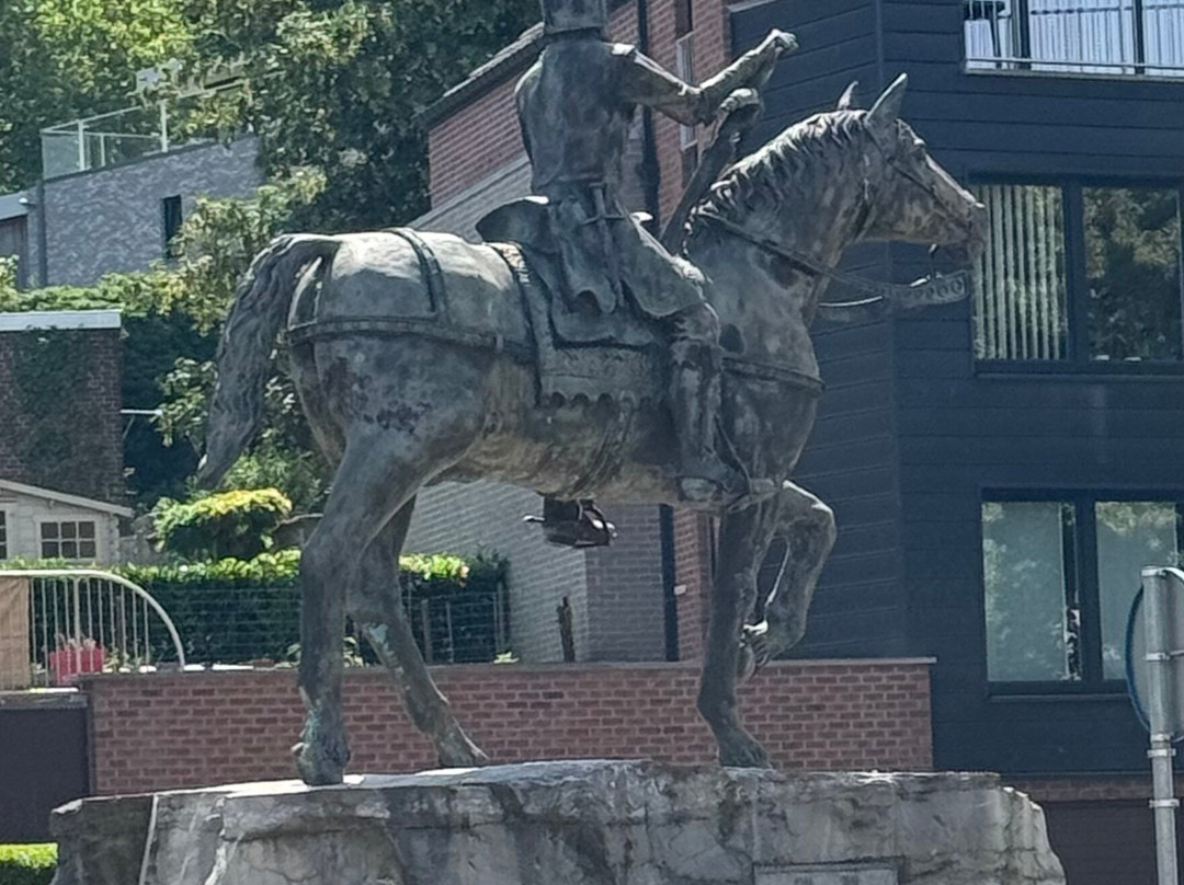 Un Arbalétrier au cheval - Equestrian statue of a crossbowman