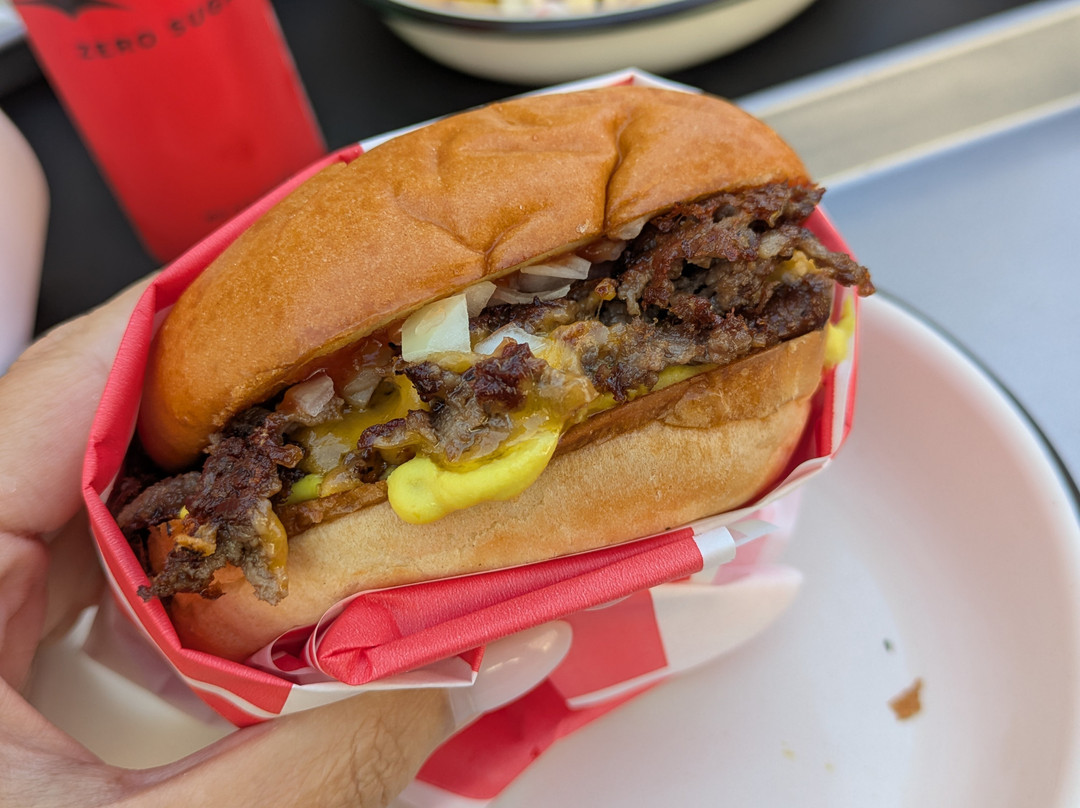 Mosh! Smashburgers & More