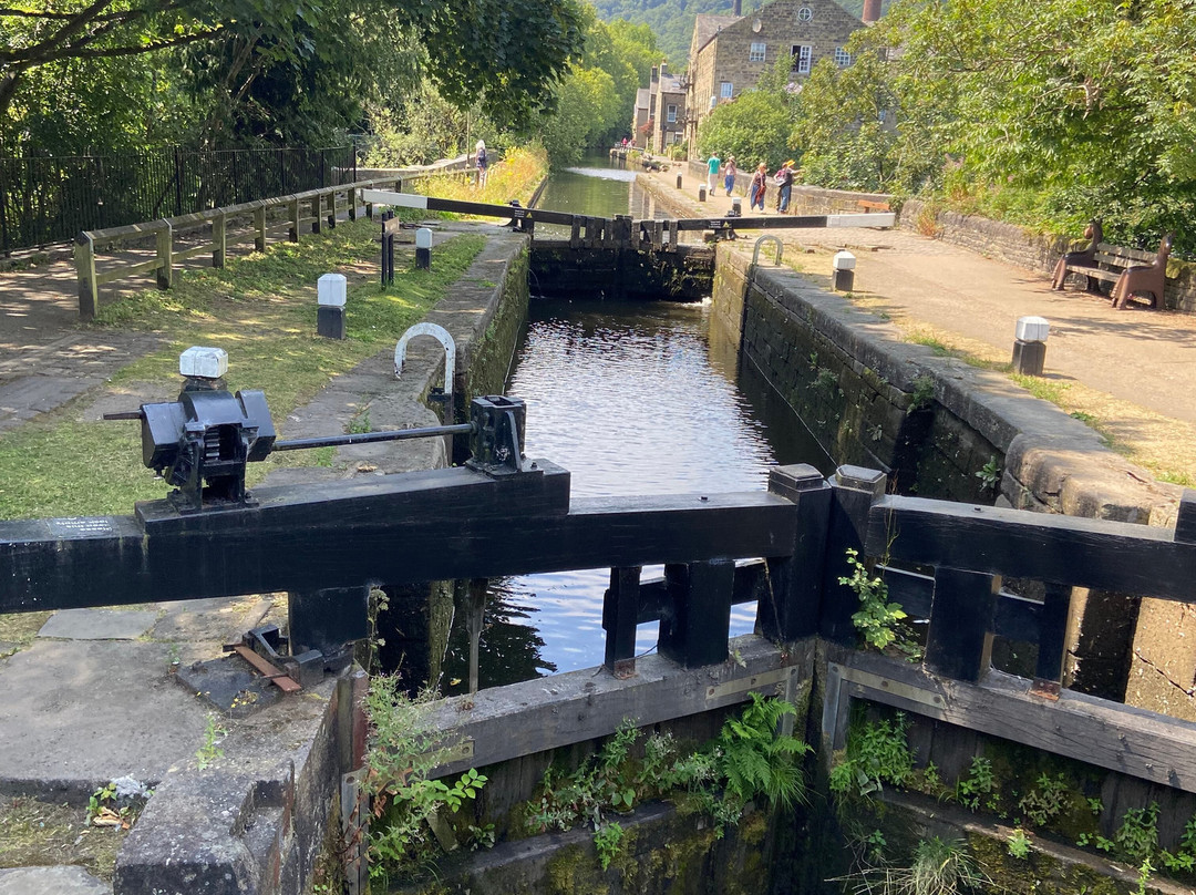 Hebden Bridge Canalside-Hebden Bridge必去景点