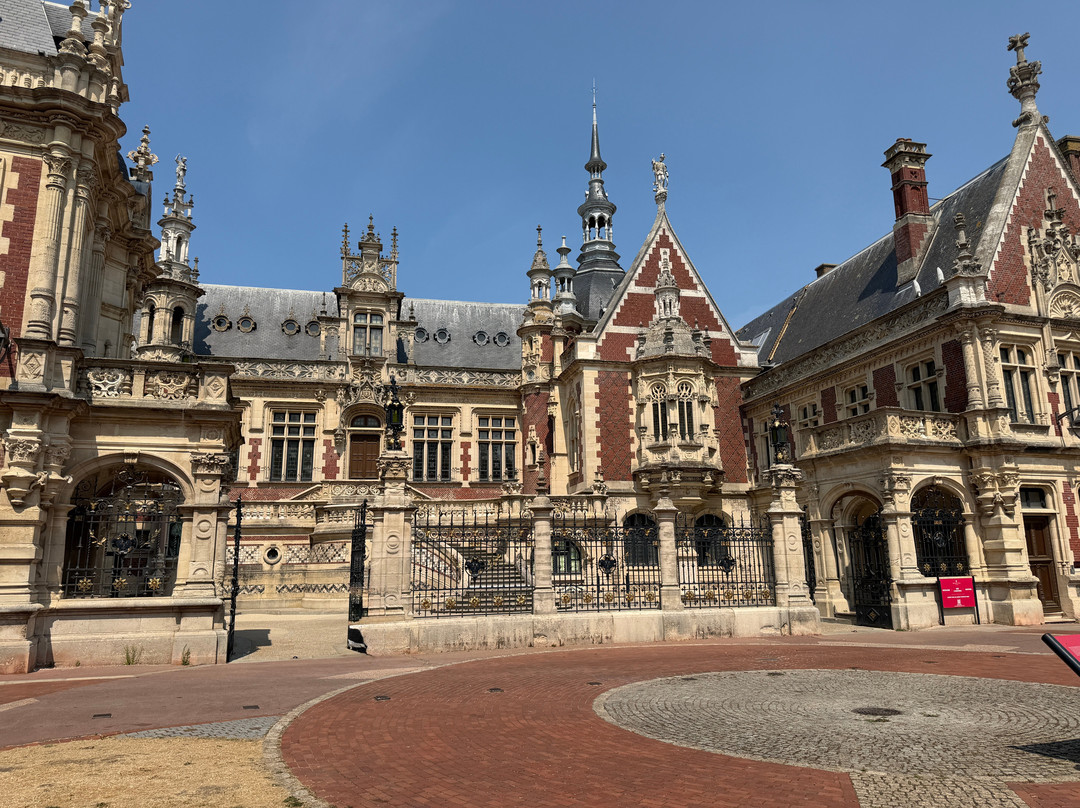 Palais Bénédictine-费康必去景点