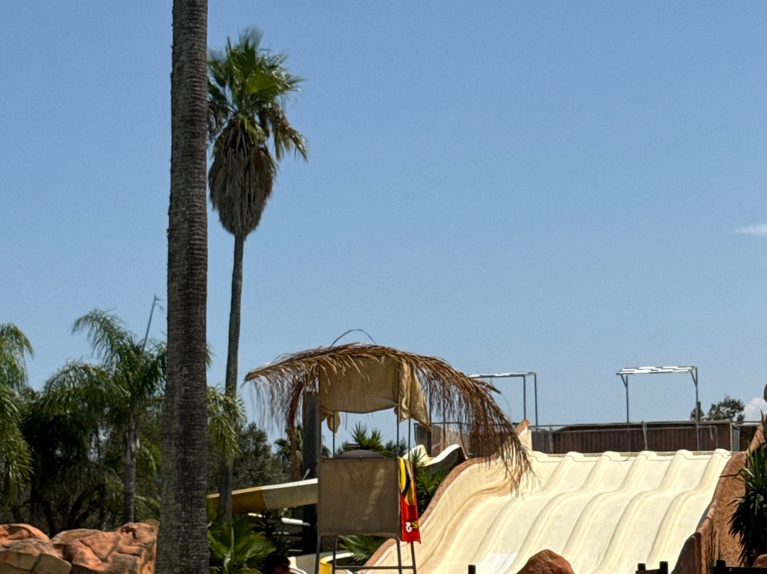 Carrisiland Resort-Cellino San Marco必去景点
