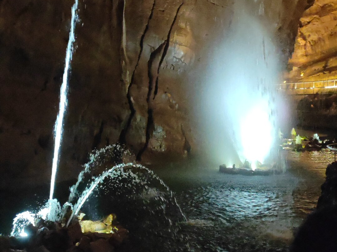 Grutas de Mira de Aire-Mira de Aire必去景点