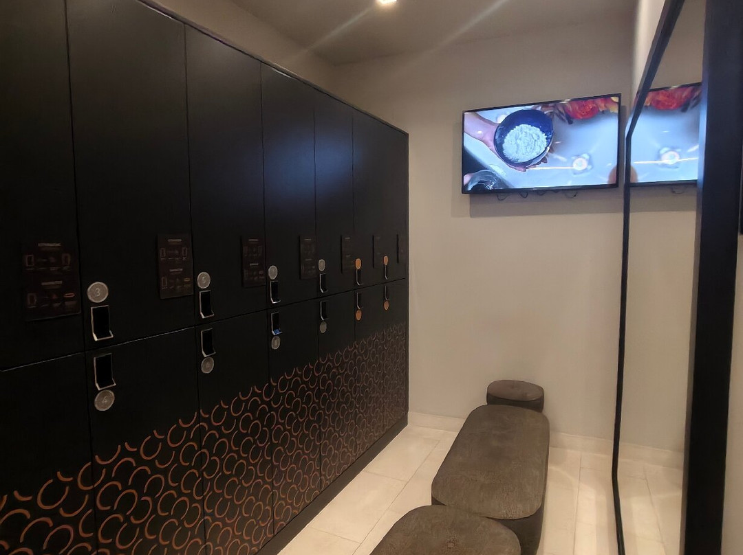 水晶之家套房SPA酒店主图