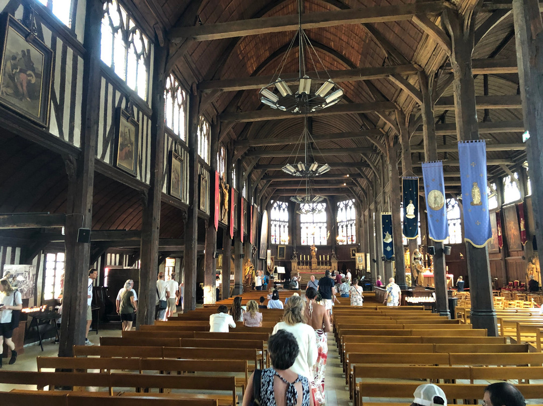Eglise Sainte Catherine-翁弗勒尔必去景点