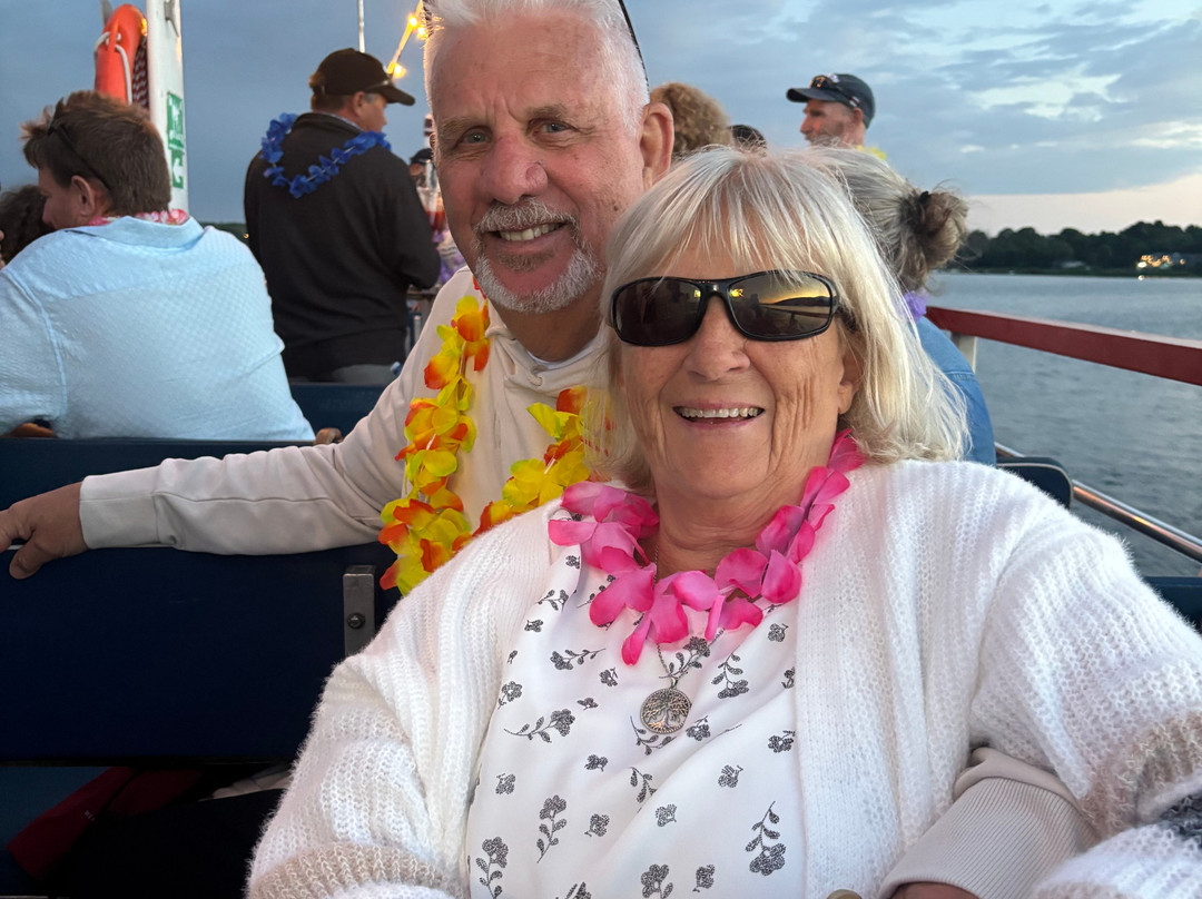 Dylan Lock Sunset Cruise & Concert-Penetanguishene必去景点