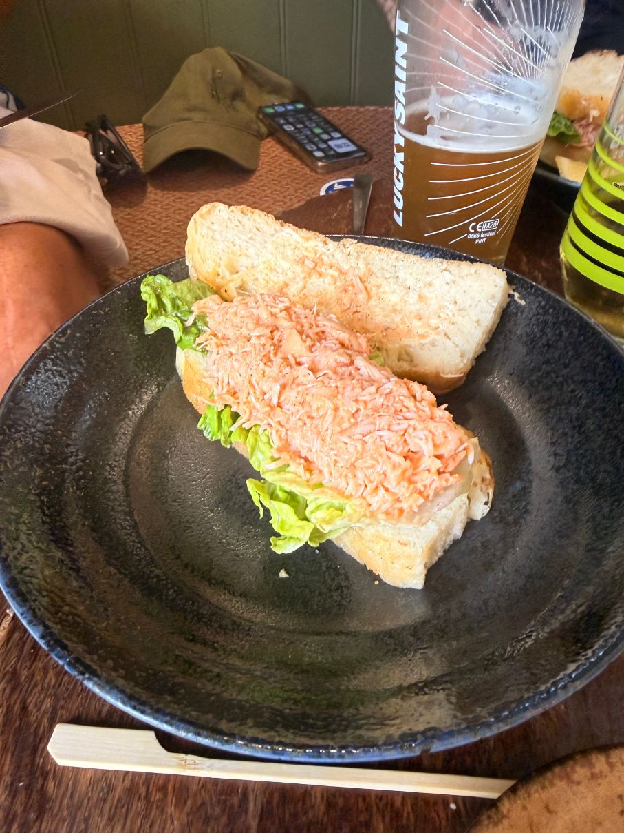The Gurnard's Head-旅行者