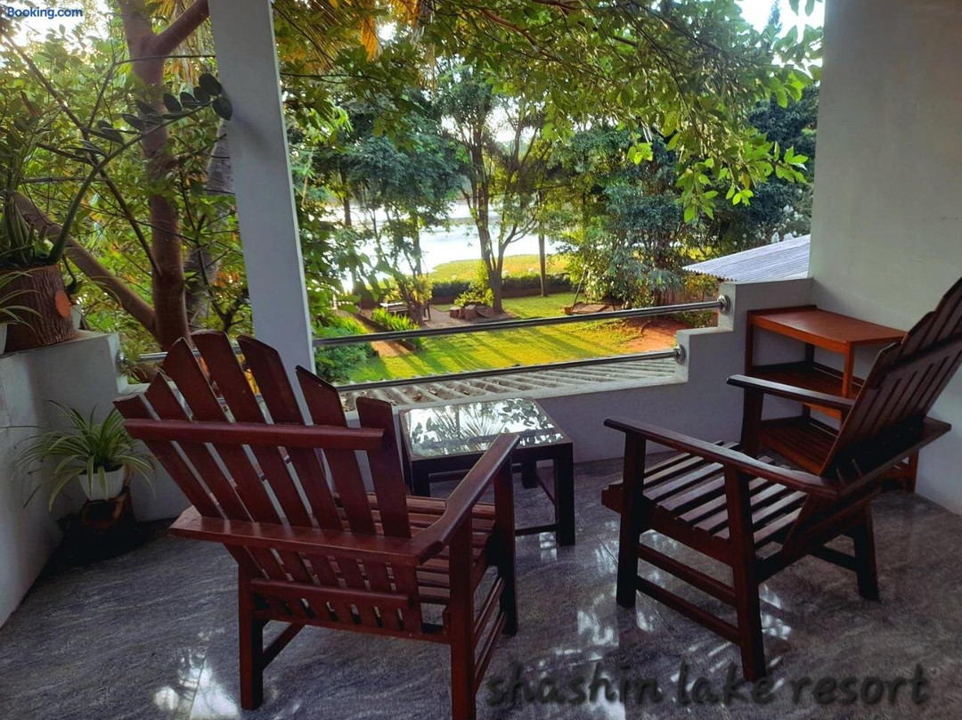 Moragollagama酒店住宿-Shashin Lake Resort