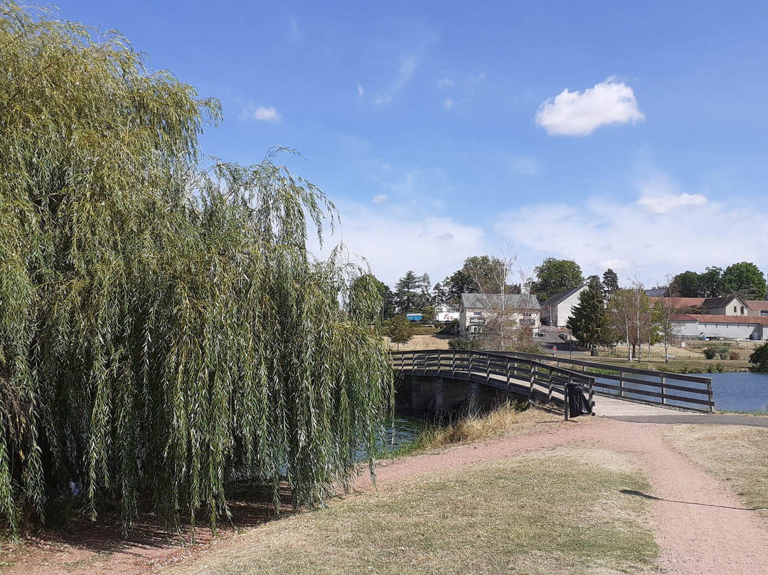 Office de Tourisme et du Thermalisme de Bourbon-Lancy-Bourbon-Lancy必去景点