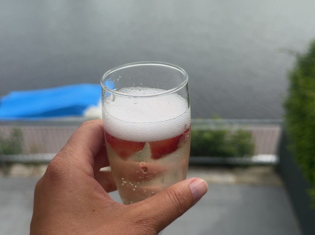 湖畔酒店及休闲中心主图