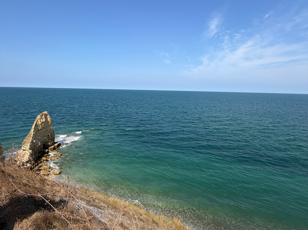 Pointe du Hoc-Cricqueville-en-Bessin必去景点