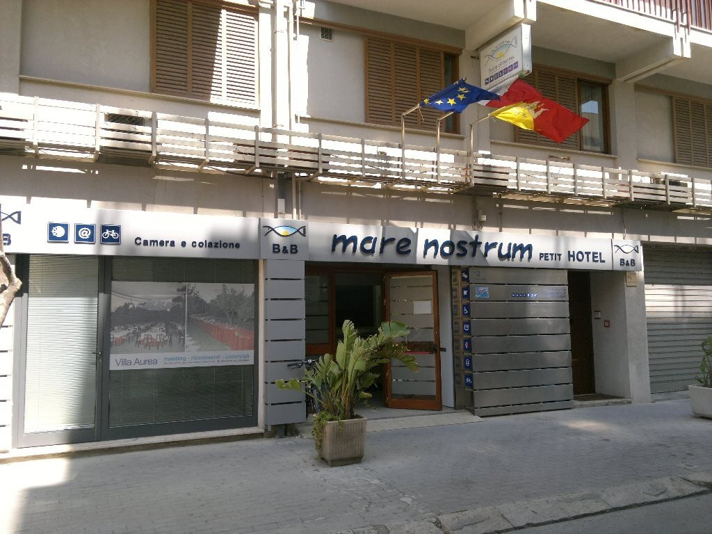 Pozzallo酒店住宿-Mare Nostrum Petit Hôtel