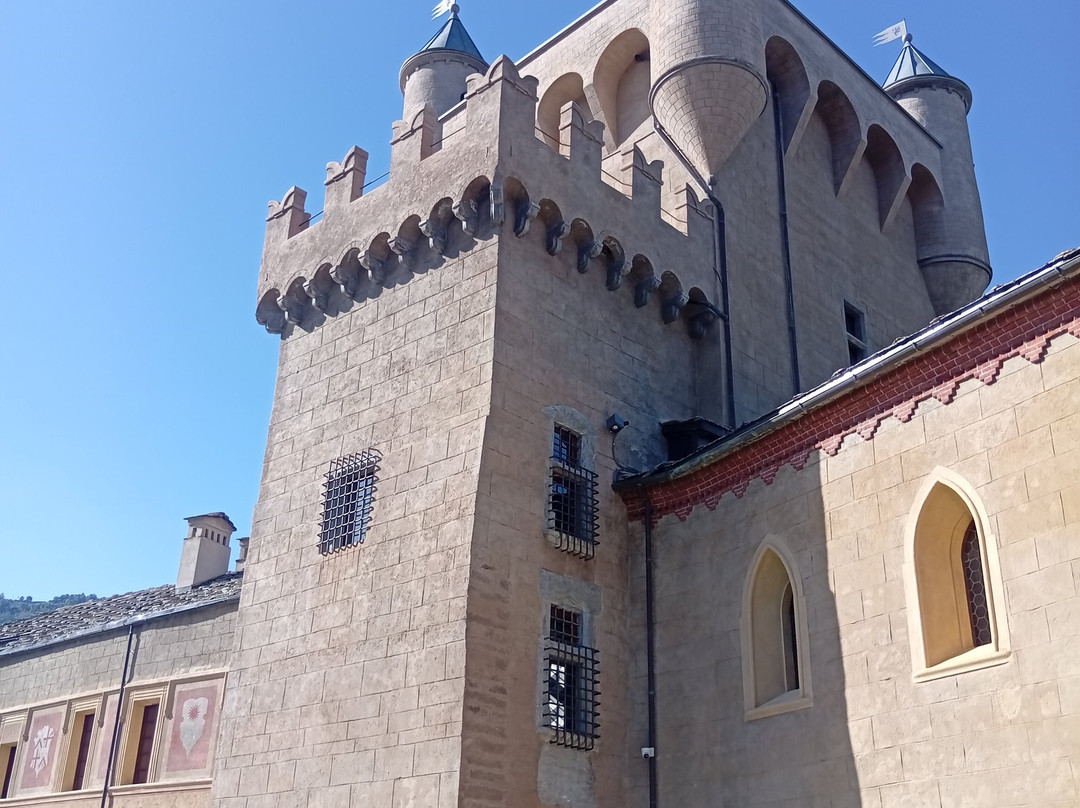 Castello di Saint-Pierre-萨伊恩特-皮耶雷必去景点